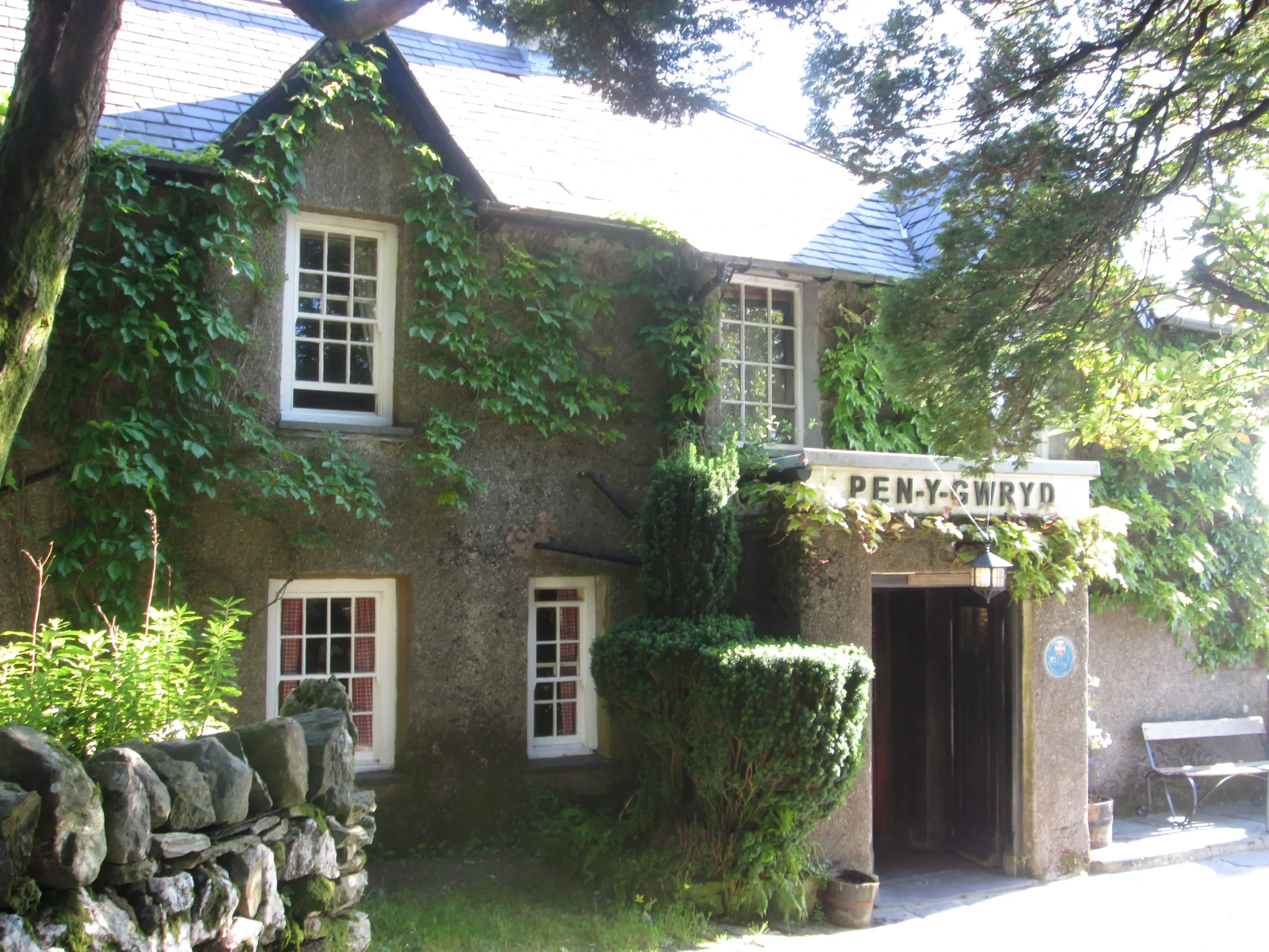 The Pen-y-Gwryd hotel